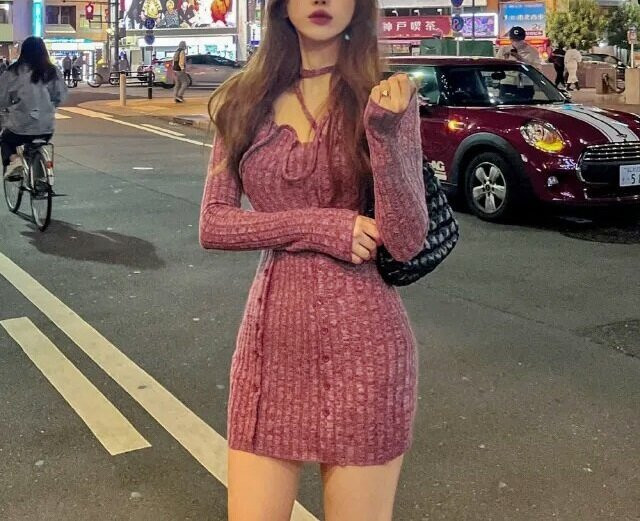 빨간 니트 원피스? 당신의 은밀한 성적 욕망은?! 😈